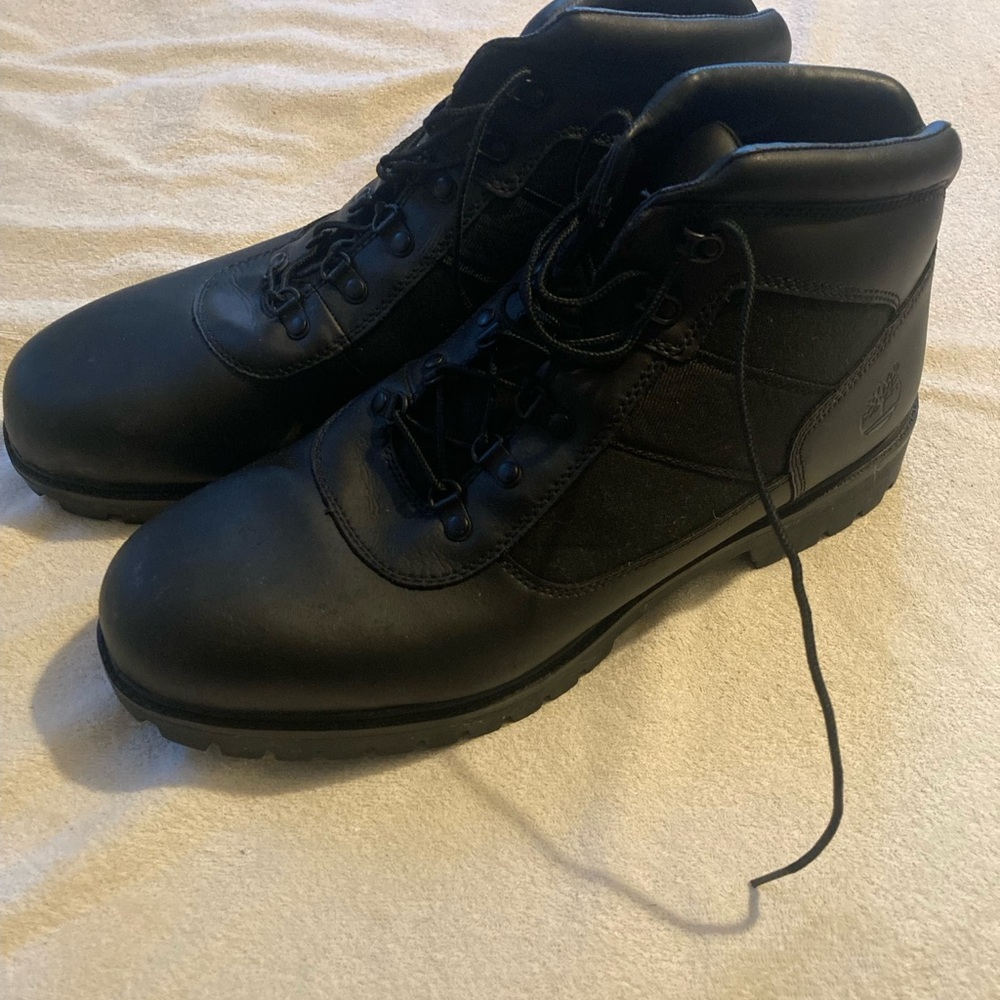 Timberland black boots. Size 14. New
